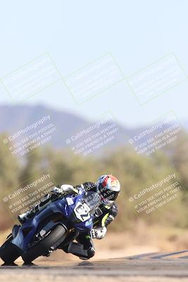 media/Nov-02-2025-CVMA (Sun) [[337aff29ab]]/Race 8-Formula Lightweight Twins Shootout/